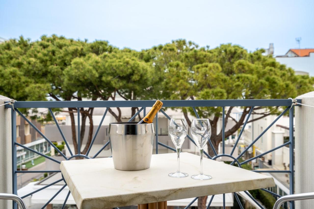 Royal Boutique Hotel Riccione Ngoại thất bức ảnh