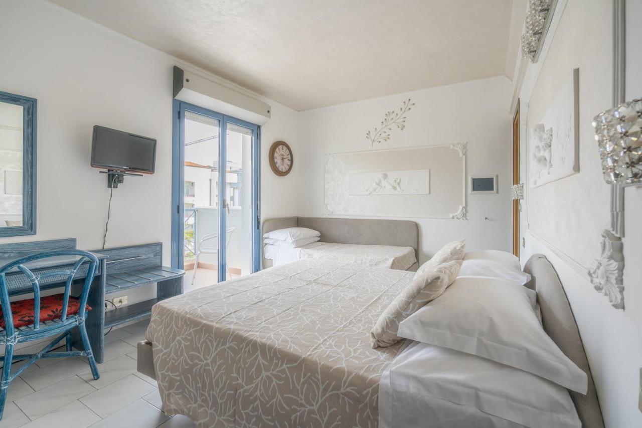 Royal Boutique Hotel Riccione Ngoại thất bức ảnh