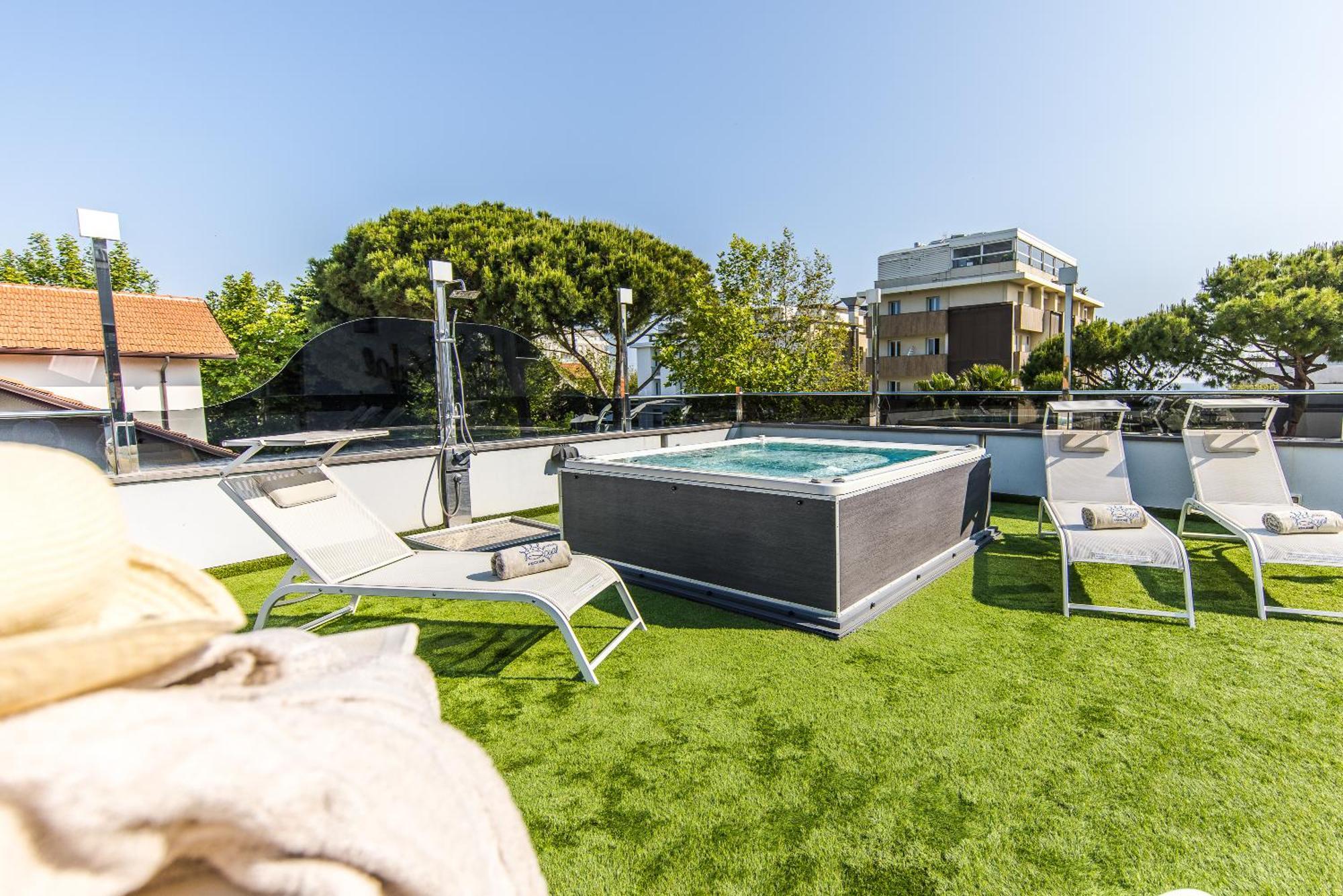 Royal Boutique Hotel Riccione Ngoại thất bức ảnh