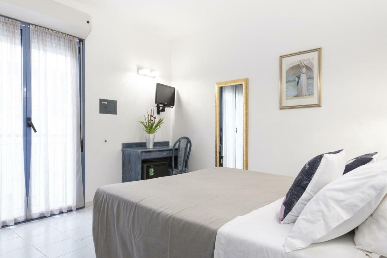 Royal Boutique Hotel Riccione Ngoại thất bức ảnh