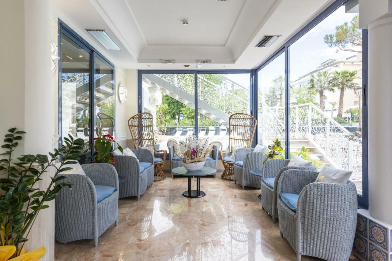 Royal Boutique Hotel Riccione Ngoại thất bức ảnh