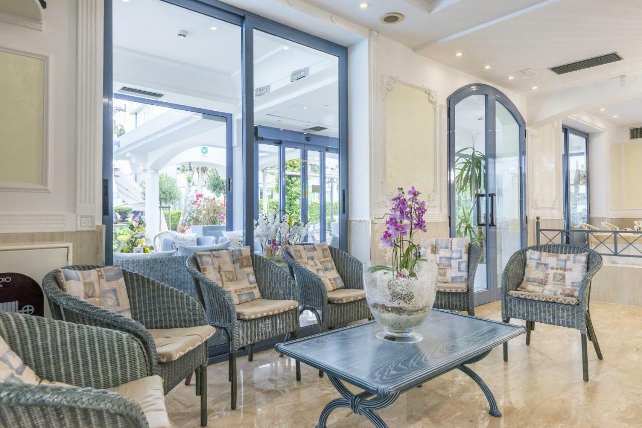 Royal Boutique Hotel Riccione Ngoại thất bức ảnh